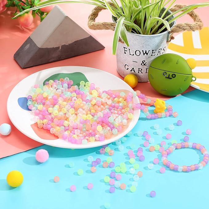 LIS HEGENSA 1300 Pcs DIY Childrens Crafts Beads Friendship Bracelet Kit - Image 6