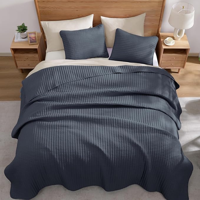 WRENSONGE Queen Quilt-3 Pieces Lightweight Bedspreads Blue Grey Queen Size - Image 4