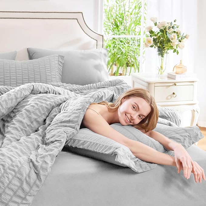 CozyLux Full Bed in a Bag Light Grey Seersucker Textured Comforter Set - Image 7