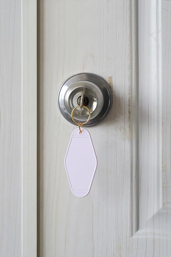 Yoption 50pcs Blank Motel Keychain Bulk - Image 7