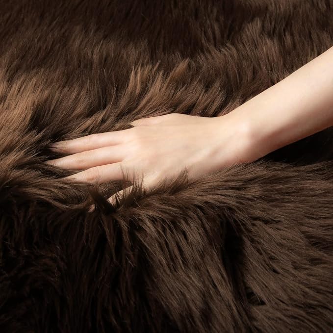 Faux Fake Fur Long Pile Luxury Shaggy/Craft, Decorations / 60" Wide/Sold by The - Image 3