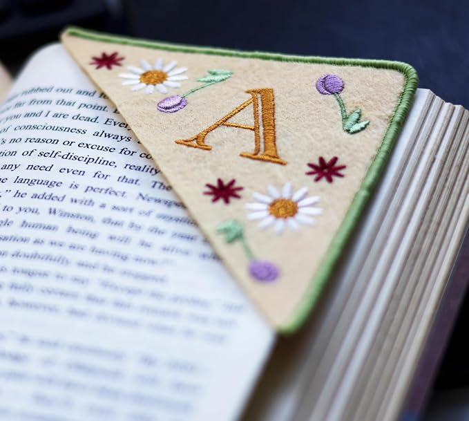 Personalized Embroidered Corner Mark, 4 Pack, Finished Initial Felt Bookmark - Image 6