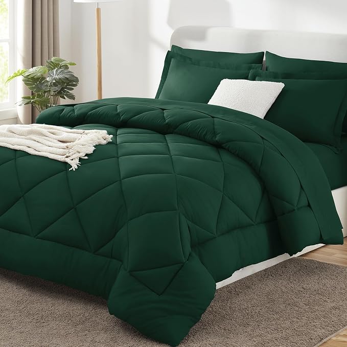 CozyLux Oversized Queen Comforter Set Emerald Green, 7 Pieces Bed in a Bag by CozyLux
