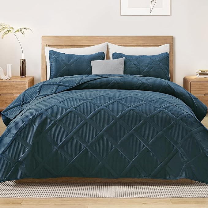 Exclusivo Mezcla Oversized King Quilt Set- Navy Blue Cal King Quilts Bedding Set by ExclusivoMezcla
