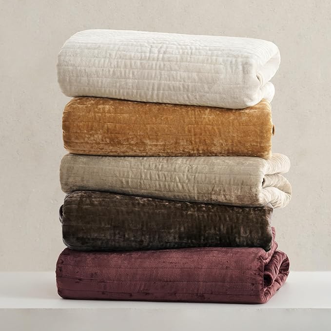 EVERGRACE Velvet Quilt Set California King 118'' x 106'', Luxurious Soft - Image 6