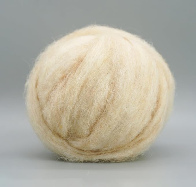 1 Oz Bulky Carded Corriedale Wool, Needle Felting Wool Roving, Wet Felting Wool by Unknown