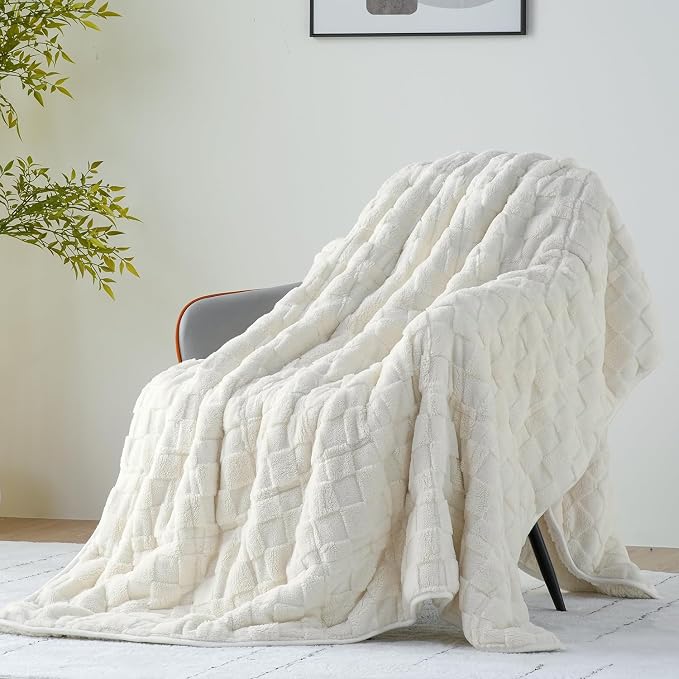 Uttermara Weighted Blankets for Adults Full Size, 3D Jacquard Checkered Warm by Uttermara