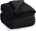 Super Fuzzy Soft Fleece Sherpa Weighted Blanket 15 lbs - Image 9