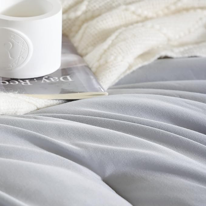 weigelia Light Grey Comforter Set King Size - Image 5