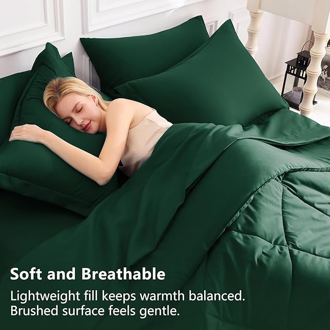 CozyLux Queen Comforter Set Emerald Green - Image 3