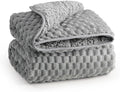 Super Soft Luxury Fleece Sherpa Weighted Blanket by EazfyPro