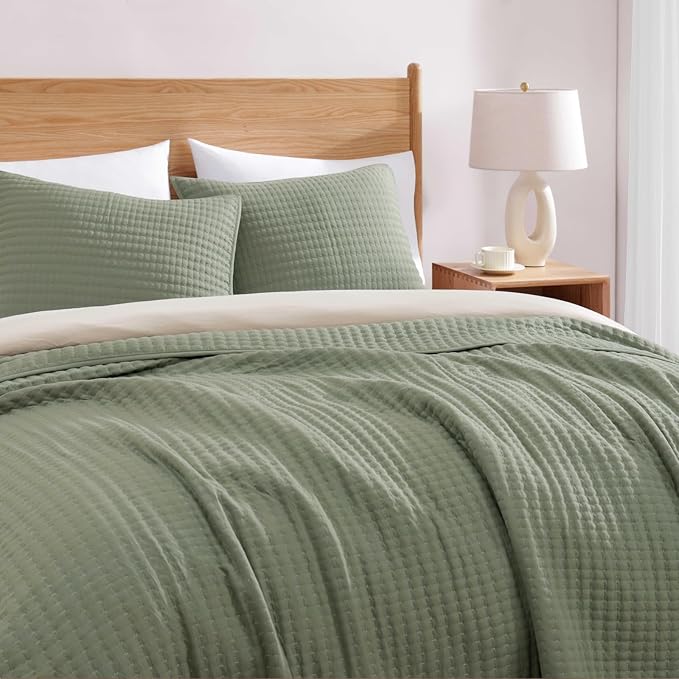 WRENSONGE Sage Green California/Oversized King Size Quilt Bedding Set - Image 4