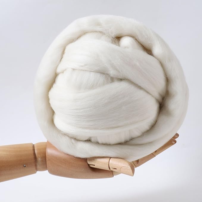 Merino Wool Roving Top for Spinning and Felting by Piqoeei