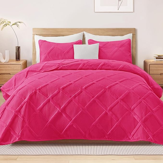 Exclusivo Mezcla King Quilt Set- Hot Pink Quilts Bedding Set by ExclusivoMezcla