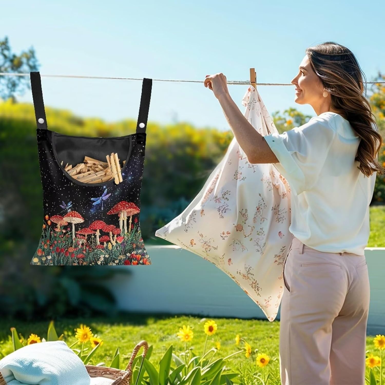 Red Mushroom Laundry Clothespin Bag - Adjustable Door-Hanging Storage Organizer with Rope for Home & Outdoor