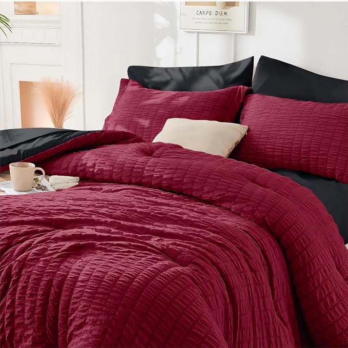 HYMOKEGE Dark Red/Black Duvet Cover King Size, Ultra Soft 3-Piece Seersucker - Image 2