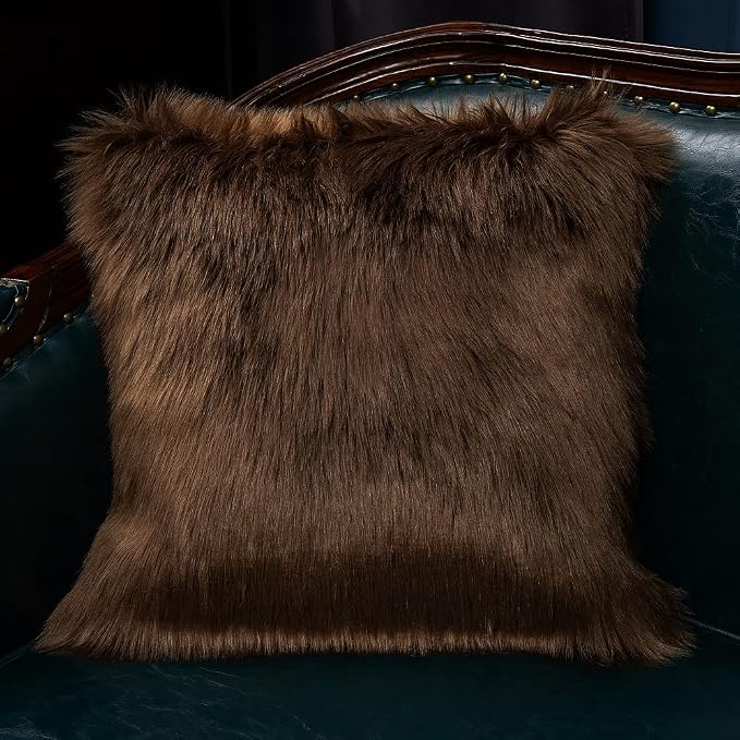 Faux Fake Fur Long Pile Luxury Shaggy/Craft, Decorations / 60" Wide/Sold by The - Image 2
