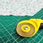 Titanium Coated 45mm Rotary Cutter Blades 50 Pack Rotary Blades - Image 5