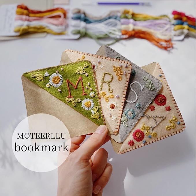 MOTEERLLU Personalized Hand Embroidered Corner Bookmark - Image 2
