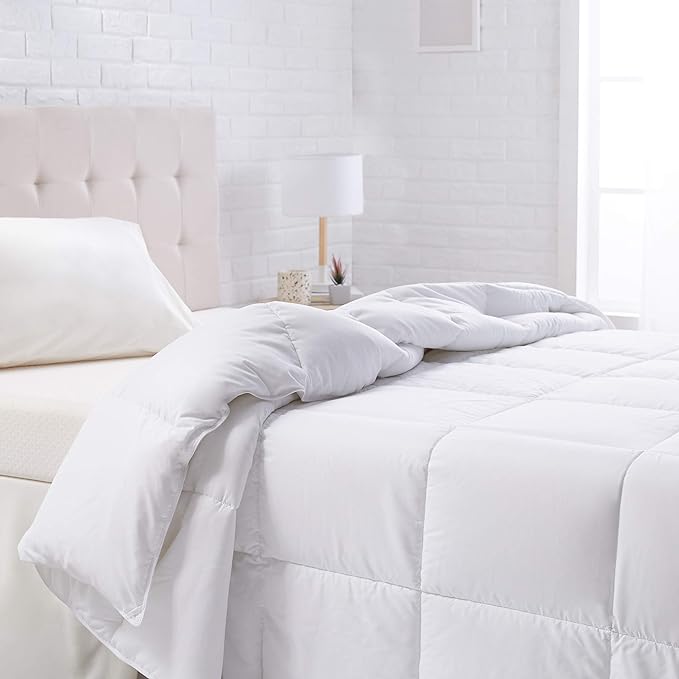 Amazon Basics White Down Alternative Comforter and Duvet Insert by AmazonBasics
