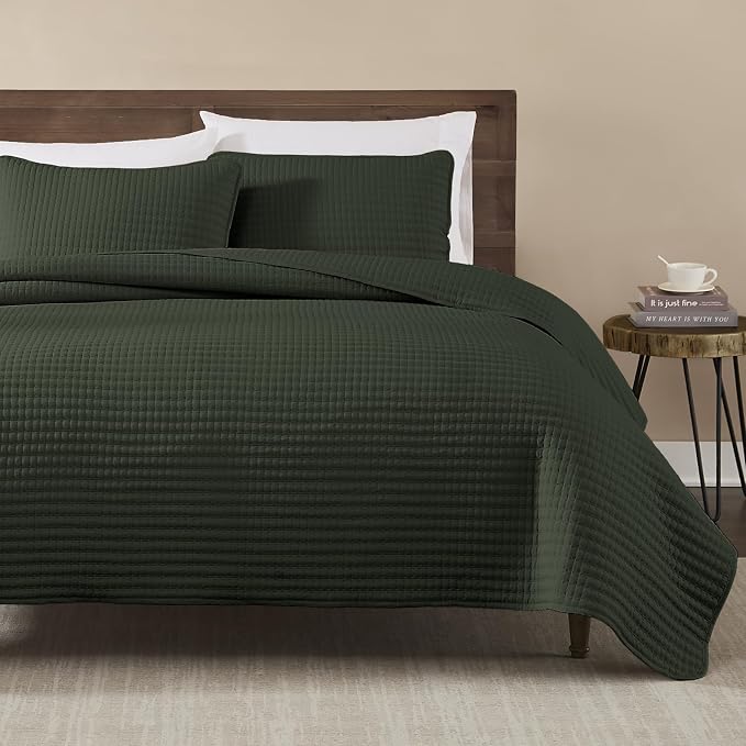 WRENSONGE Queen Quilt-3 Pieces Lightweight Bedspreads Dark Green Queen Size - Image 4