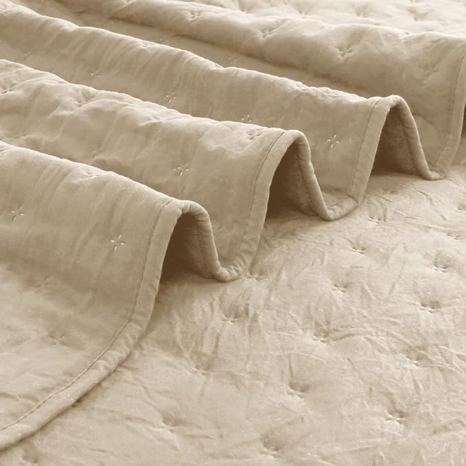 ROARINGWILD Cloud Oversized King Quilt Sets - Image 5