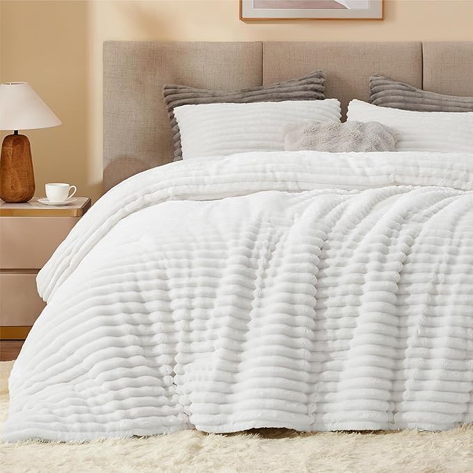 BEDELITE Fleece Full Comforter Set -Super Soft & Warm Fluffy Bright White by BEDELITE