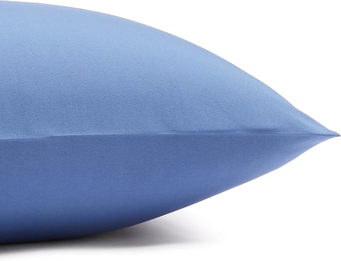 Amazon Basics Lightweight Breathable, Wrinkle Resistant Microfiber 4-Piece Bed - Image 5