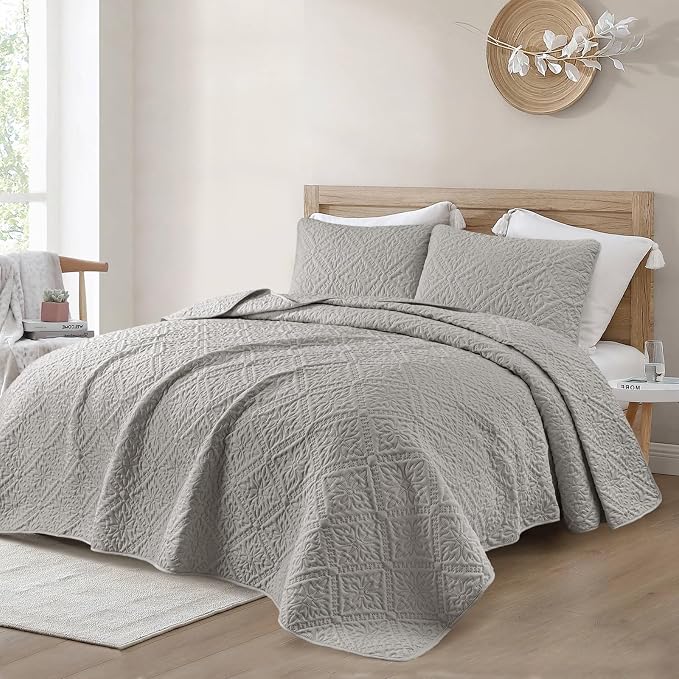 Exclusivo Mezcla Queen Quilt Bedding Set, Lightweight Soft Bedspreads Coverlets - Image 2