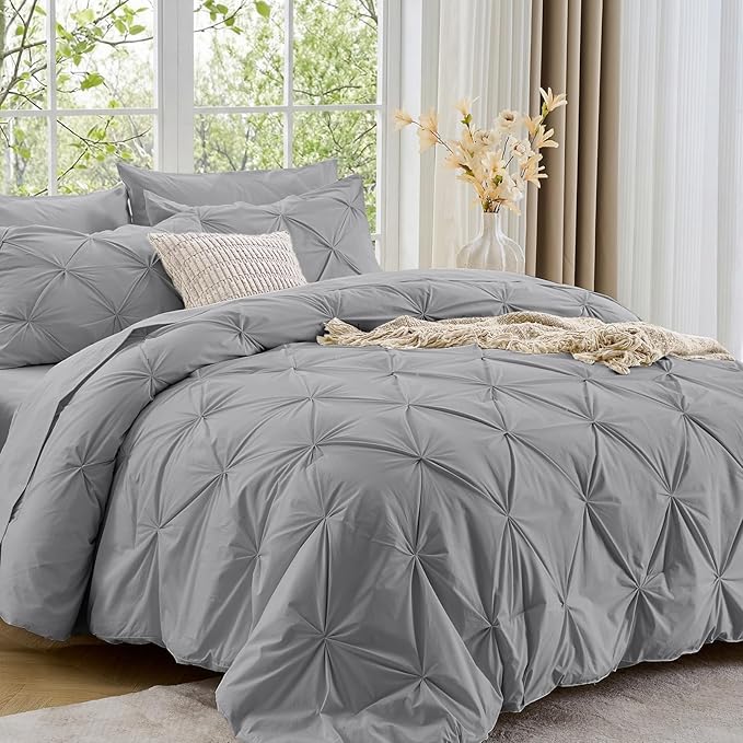 Sasttie Queen Comforter Set, 7-Piece Bed in a Bag, Pintuck Bedding Sets by SASTTIE