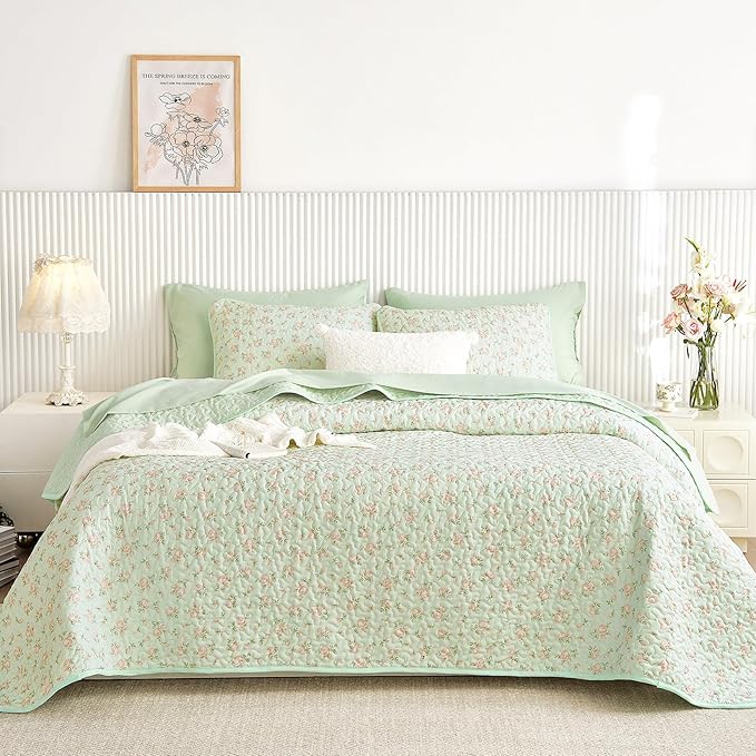 Wake In Cloud - Floral Quilt Set, Coquette Cottagecore Shabby Chic Flower - Image 2