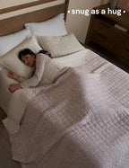 YnM King Size Linen Weighted Blanket - Image 3