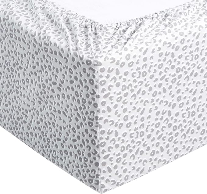 Amazon Basics Lightweight Breathable Super Soft Microfiber 4-Piece Bed Sheet Set - Image 6