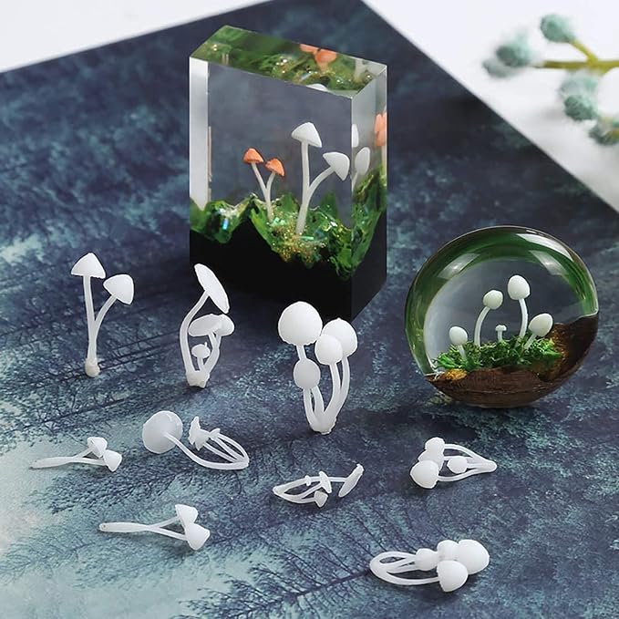 Woohome 31 PCS 3D Mini Mixed Resin Mould Filler - Image 2