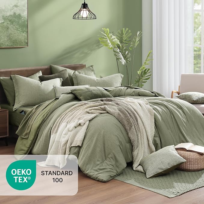 Monbix California King Comforter Set - Image 2