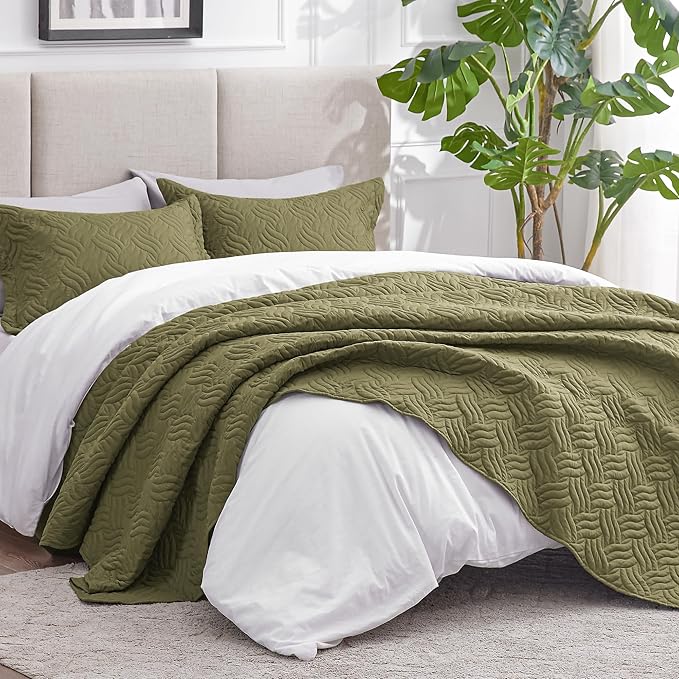 Love's cabin California King Size Quilt Bedding Set Olive Green Bedspread - Image 2