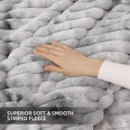 Smoofy Fluffy King Size Comforter Set 3 Pieces - Image 5