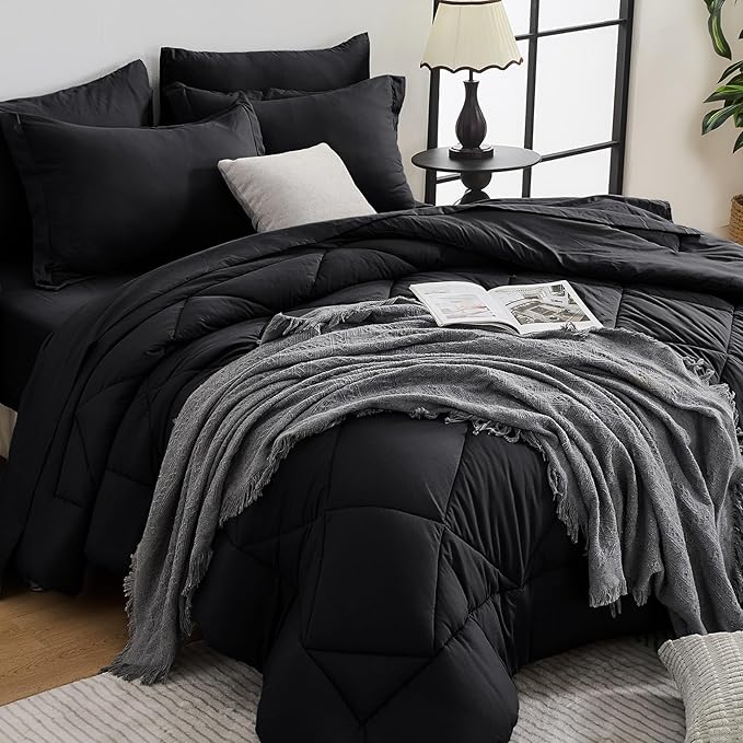 HEVUMYI Black Twin-XL Comforter Set by HEVUMYI