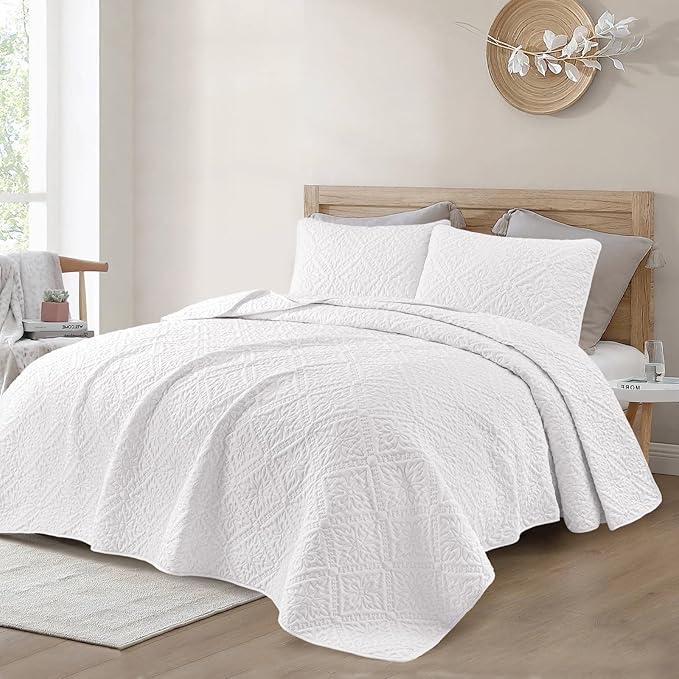 Exclusivo Mezcla California King Quilt Bedding Set, Lightweight Soft Bedspreads - Image 2