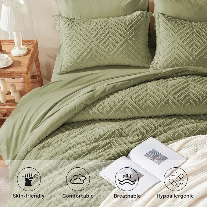 Zzlpp King Comforter Set 7 Pieces, Army Green Tufted Bed in a Bag - Image 3