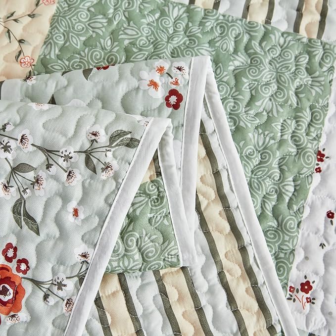 Patchwork Quilt Set Twin Size, 2 Pieces Green White Floral Plaid Design Summer - Image 7