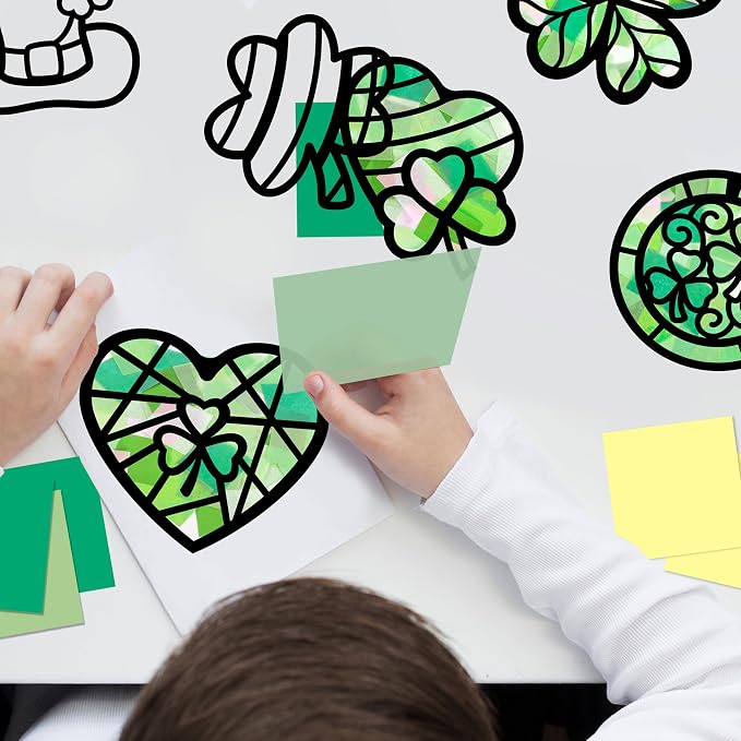 Renbuzhu 40PCS St. Patricks Day Crafts Bulk: Paper Shamrock Suncatchers - Image 7
