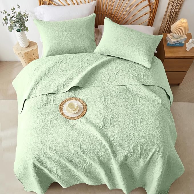 WURUIBO Light Green Quilt Set Queen Size, Embossing Microfiber Full Bedspreads - Image 8