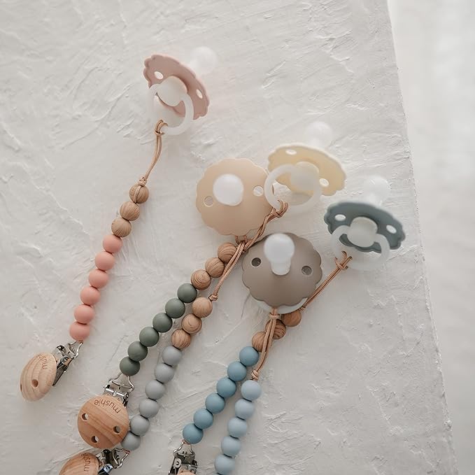 FRIGG Daisy Night SilkySoft Silicone Baby Pacifier | Made in Denmark | BPA-Free (Croissant/Cream, 0-6 Months)