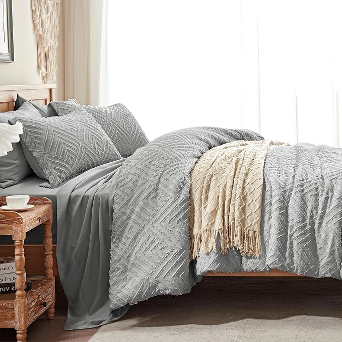 Zzlpp Queen Comforter Set 7 Pieces, Light Grey Tufted Bed in a Bag - Image 4