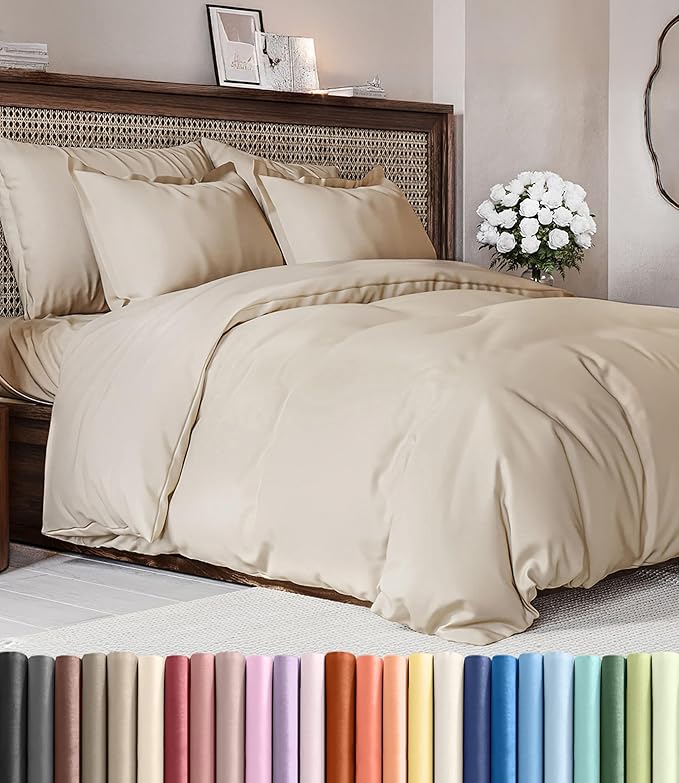 Duvet Cover Queen Size Set by CGKUnlimited