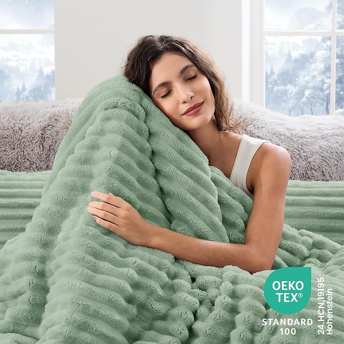 Sasttie Full Comforter Set 3 Pieces - Image 6