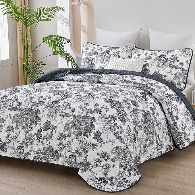 WONGS BEDDING Botanical Quilt Set Queen Size by WONGSBEDDING