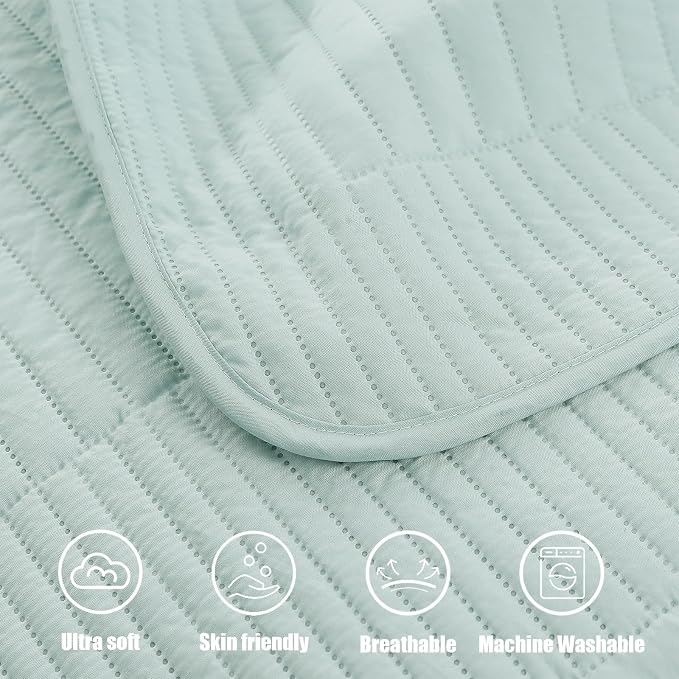 Whale Flotilla Ultra Soft Twin Quilt Bedding Set, Lightweight Microfiber Aqua - Image 8