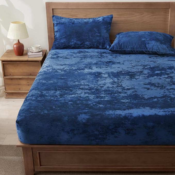 BEDELITE Velvet Fitted Sheet and Pillowcase Set, Luxury Soft Fuzzy Bottom Sheet - Image 9